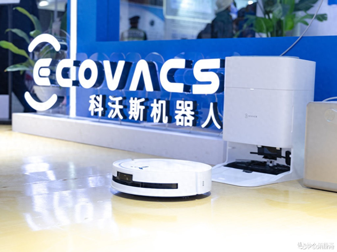 智能清洁未来已来 科沃斯机器人闪耀AWE 2025太平洋网络展台