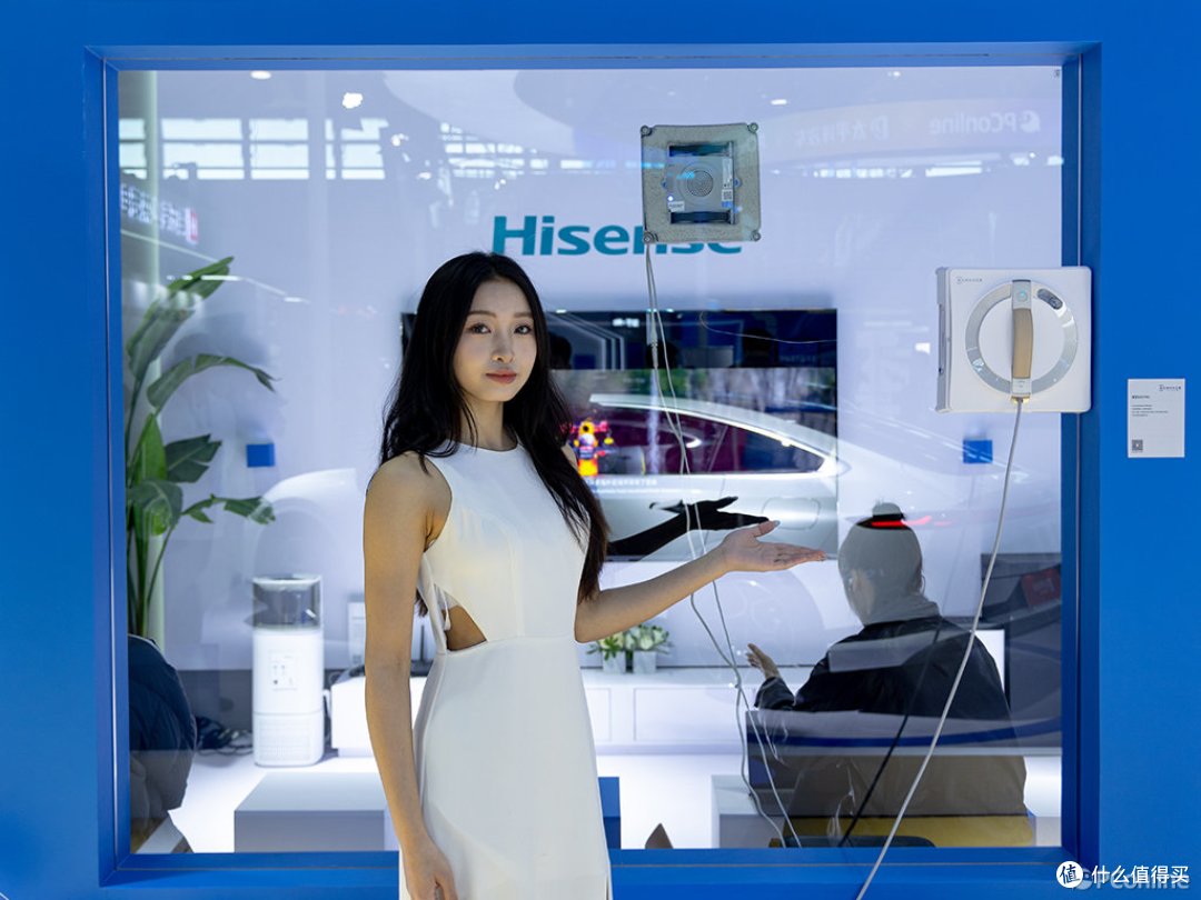 智能清洁未来已来 科沃斯机器人闪耀AWE 2025太平洋网络展台
