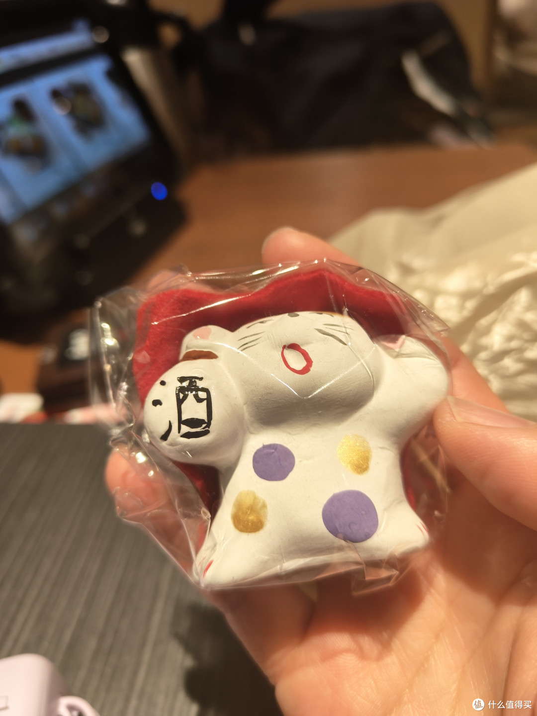打开了人形扭蛋，还挺可爱！