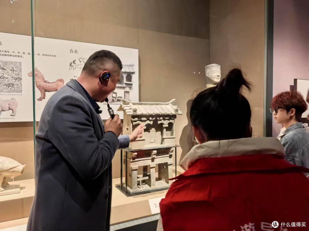 文化寻根热潮涌，博物馆携无线讲解器共绽光彩