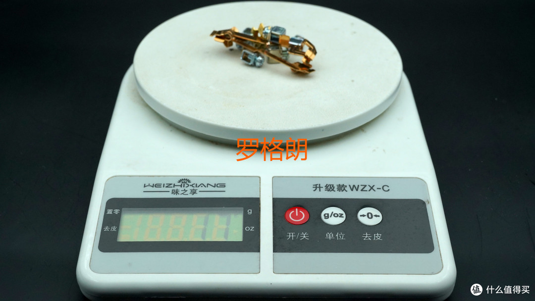 别让这个天天摸30次的小东西偷走安全感——7款开关面板横评