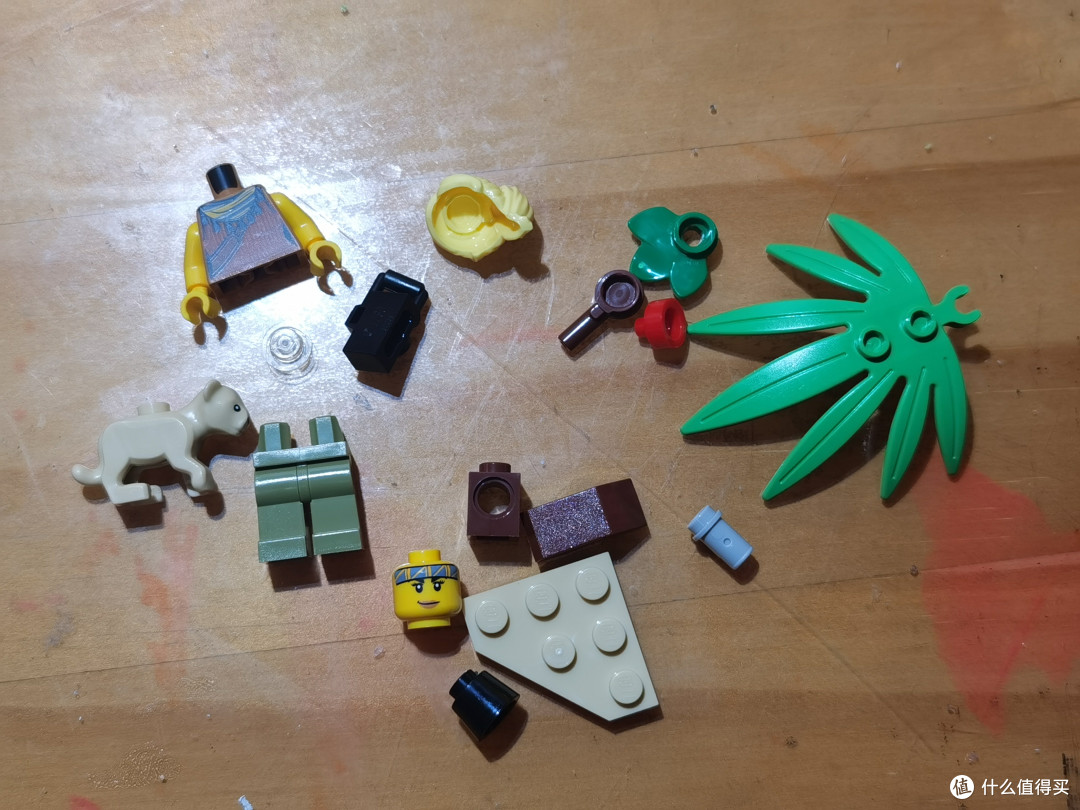 买积木赠画册—乐高城市系列第42集丛林探险家与狮宝宝