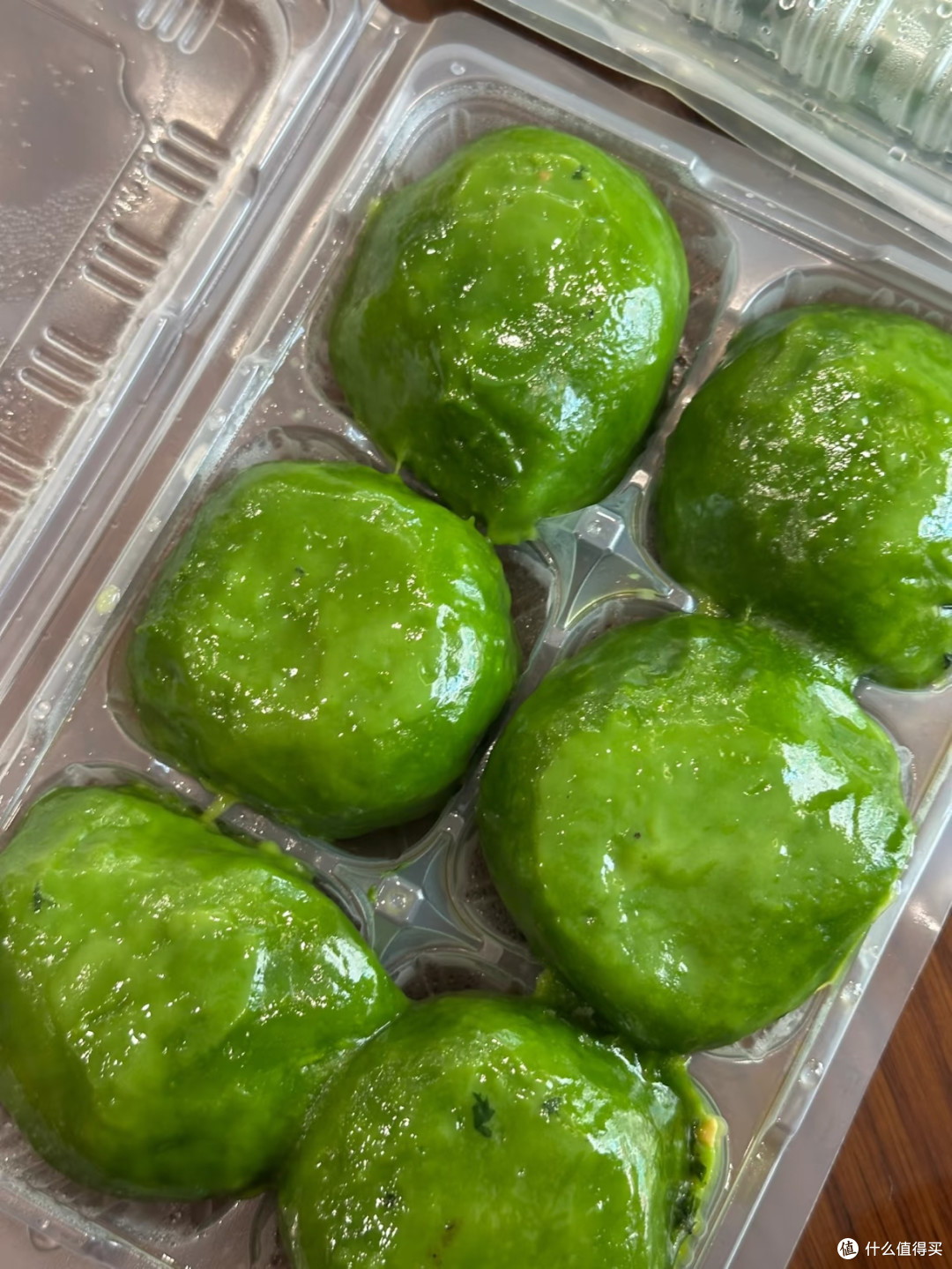 排队两小时就为这口!王家沙青团到底啥味