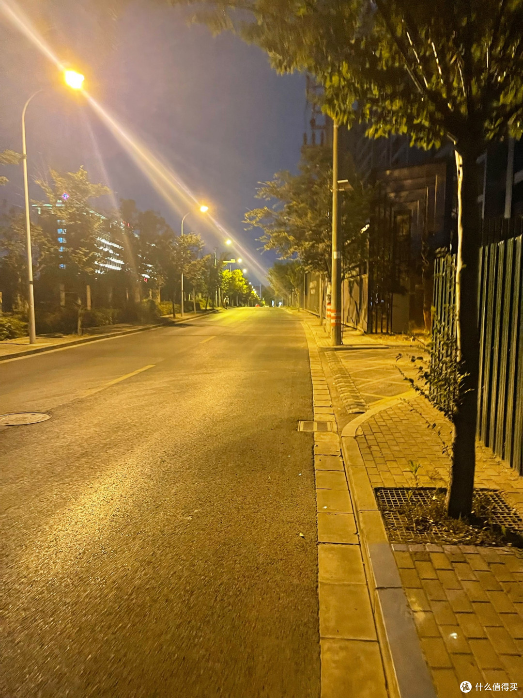 春季运动真相大起底:晨跑比夜跑更健康?