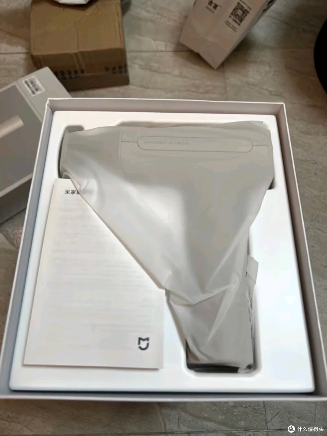 米家（MIJIA）筋膜枪3：浅沙色魅力，深层舒缓肌肉的健身伴侣