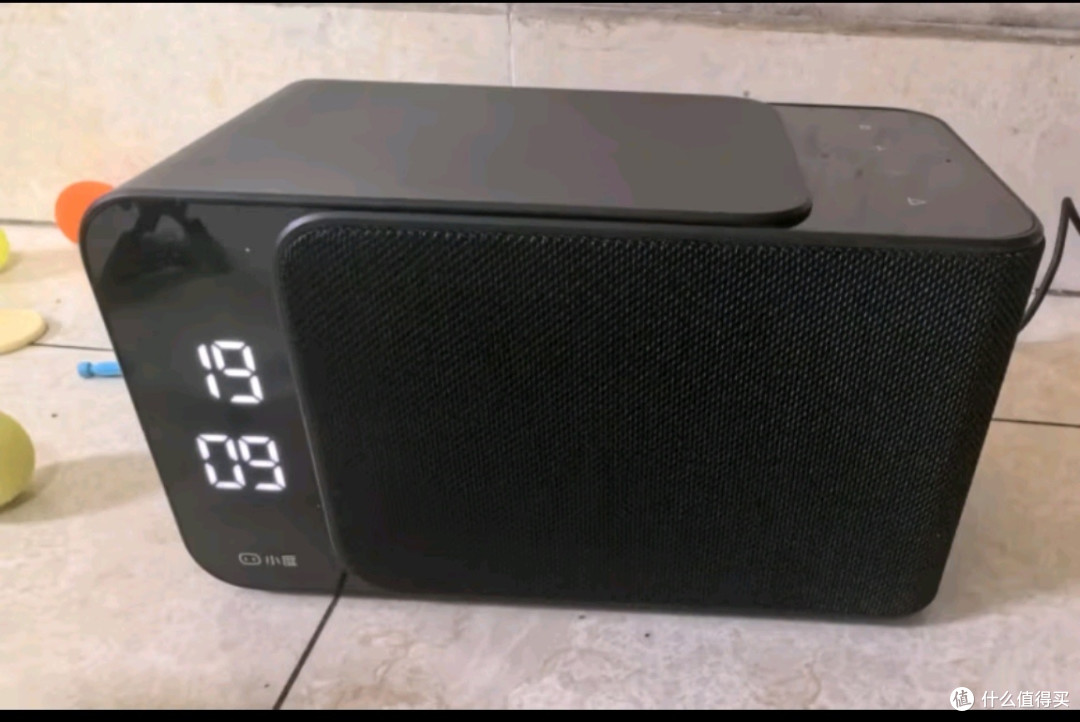 文心大模型赋能,AI语音桌面音响新体验