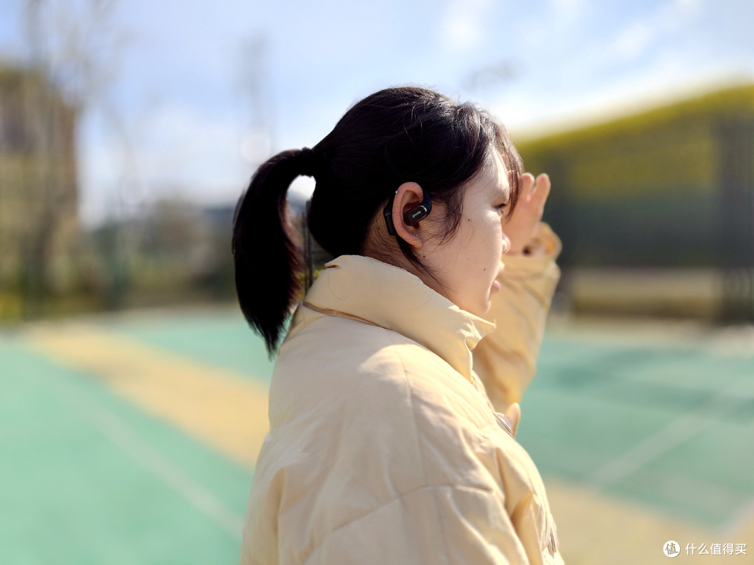 高颜值好音质,百元价位天花板,OHAYO雷登 T10不入耳式耳机简评