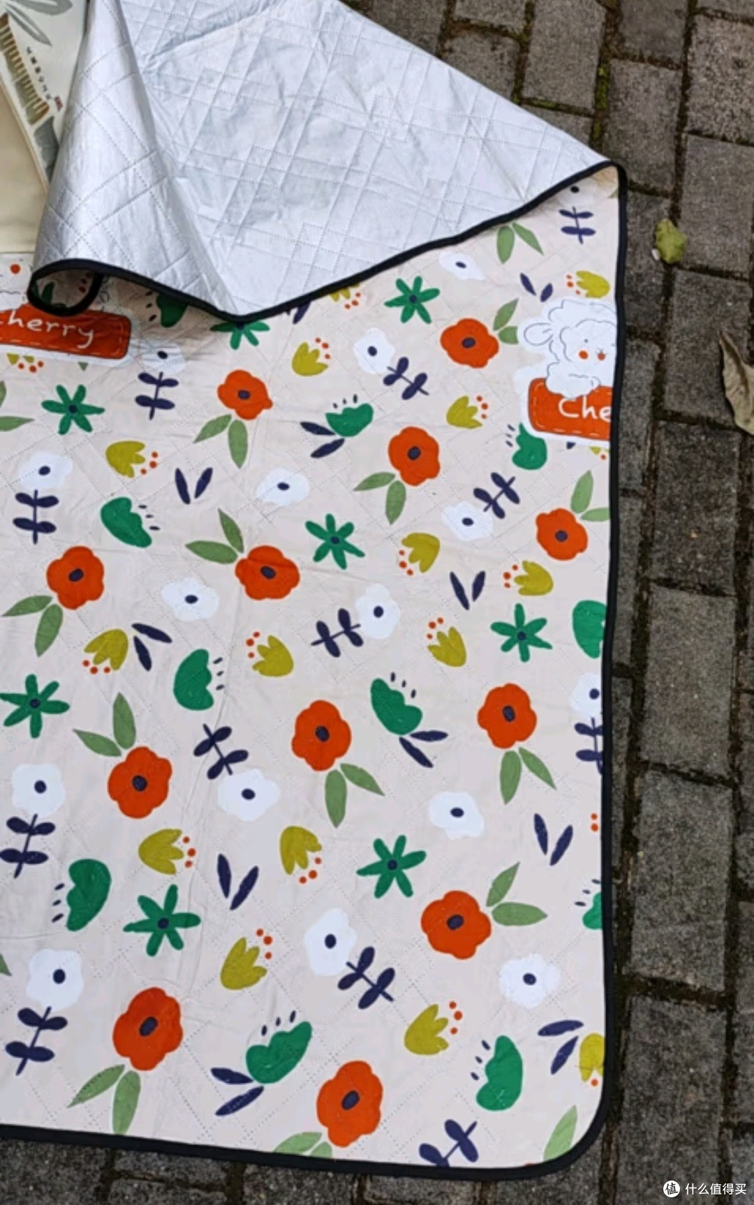 春游好物|京东京造繁花野餐垫，被我挖到了！