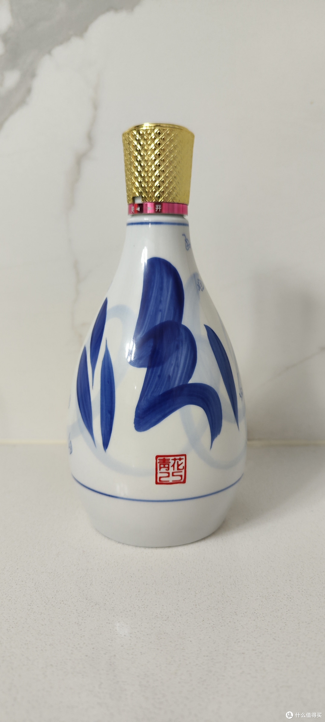 汾必喝,喝必汾。江湖论剑:汾酒25年青花瓷,白酒的“扫地僧”?