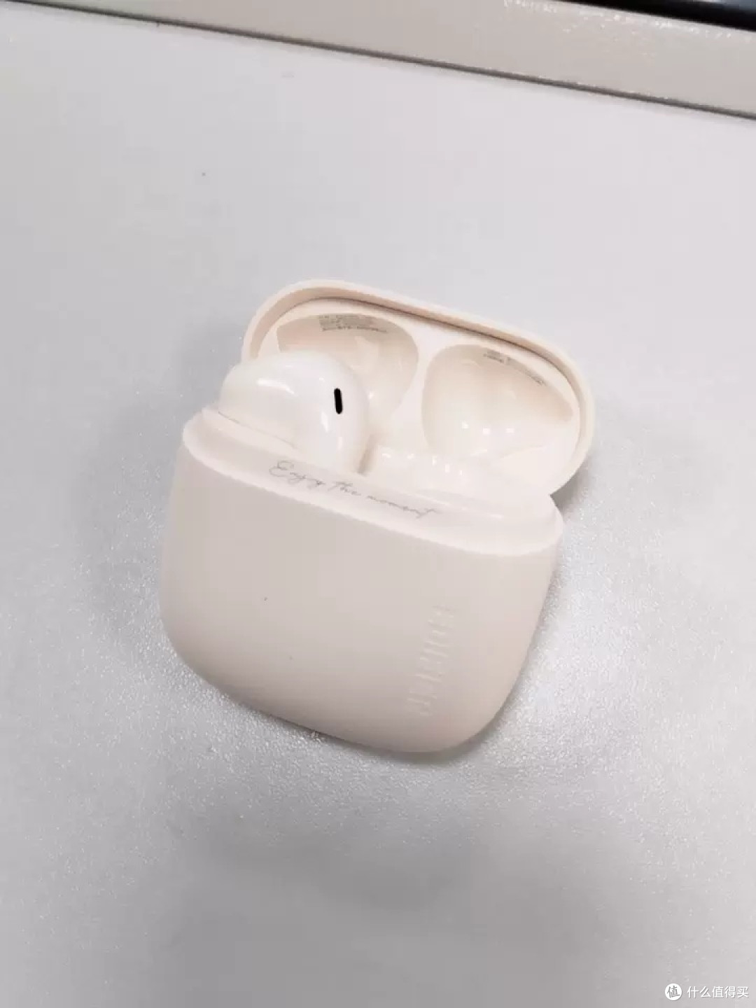 漫步者XS1耳机:长续航运动体验