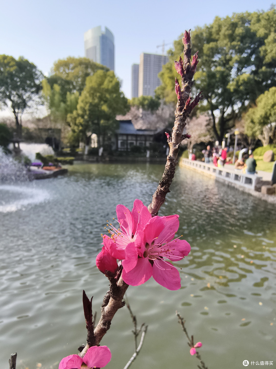 三千块你能买到的最均衡的好手机。