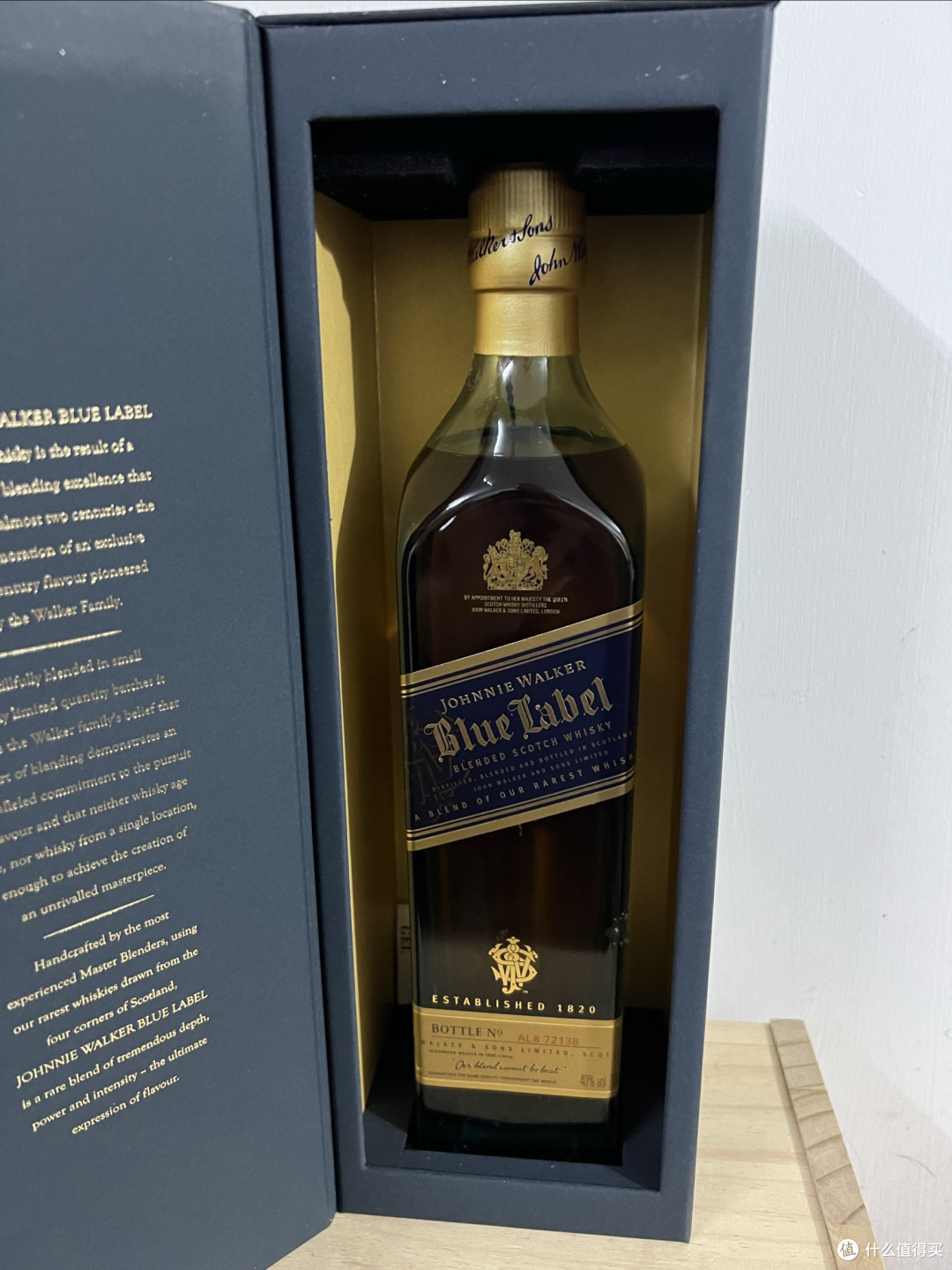 尊尼获加 JOHNNIE WALKER 行走的传奇,调和威士忌的巅峰!