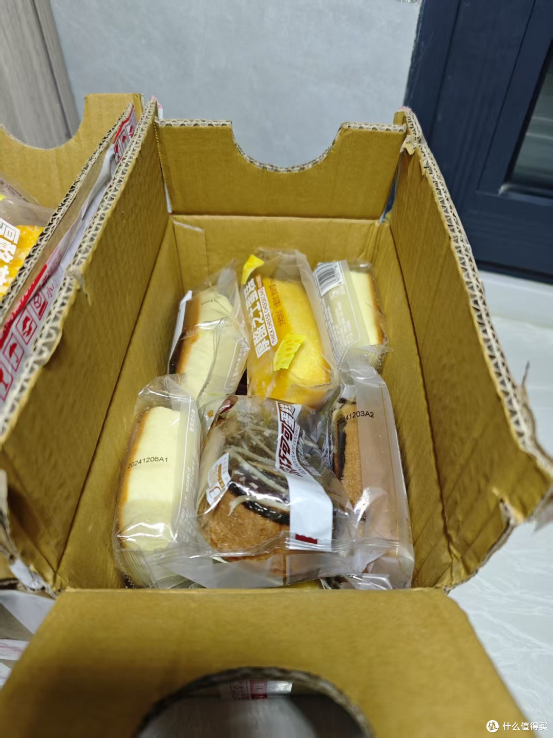 5元一斤的好焙滋蛋糕,虽然临期,但是也很划算了。