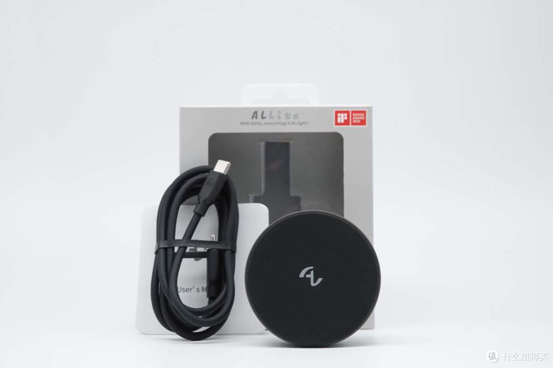 充电x吸磁x香氛 三合一,Allite CF2多功能磁吸充电手机车架评测
