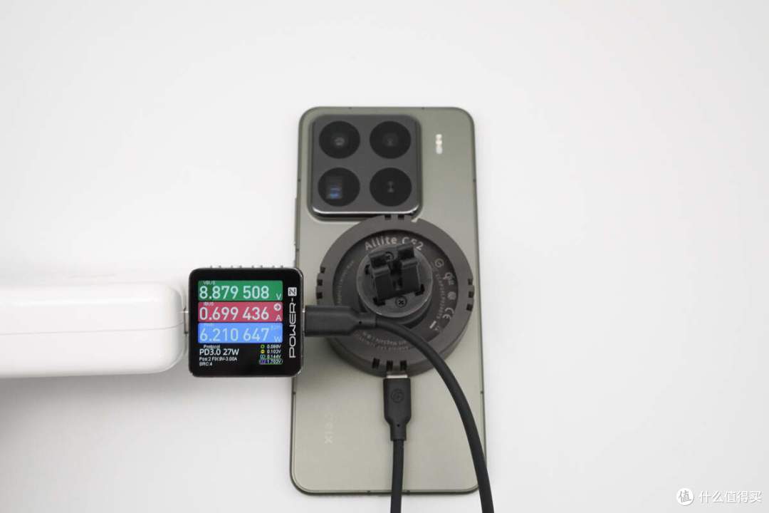 充电x吸磁x香氛 三合一,Allite CF2多功能磁吸充电手机车架评测