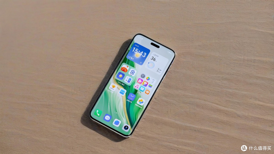 从6199元跌至3899元,16GB+512GB+骁龙8Gen3,人人买得起高端机