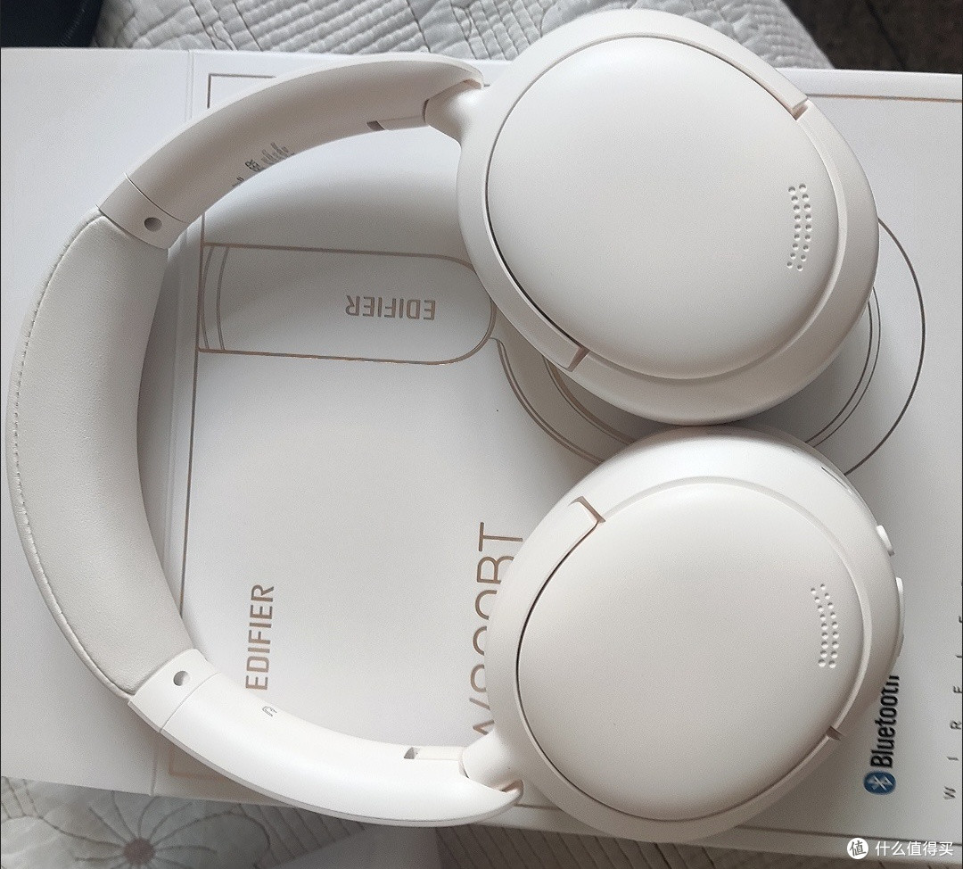 从迷你耳机到漫步者W800BT Free头戴式蓝牙耳机的舒适升级!