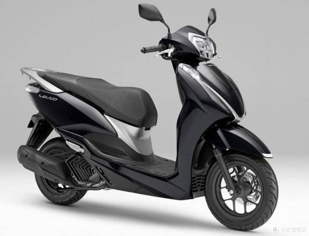 Honda 2025款Lead 125摩托车