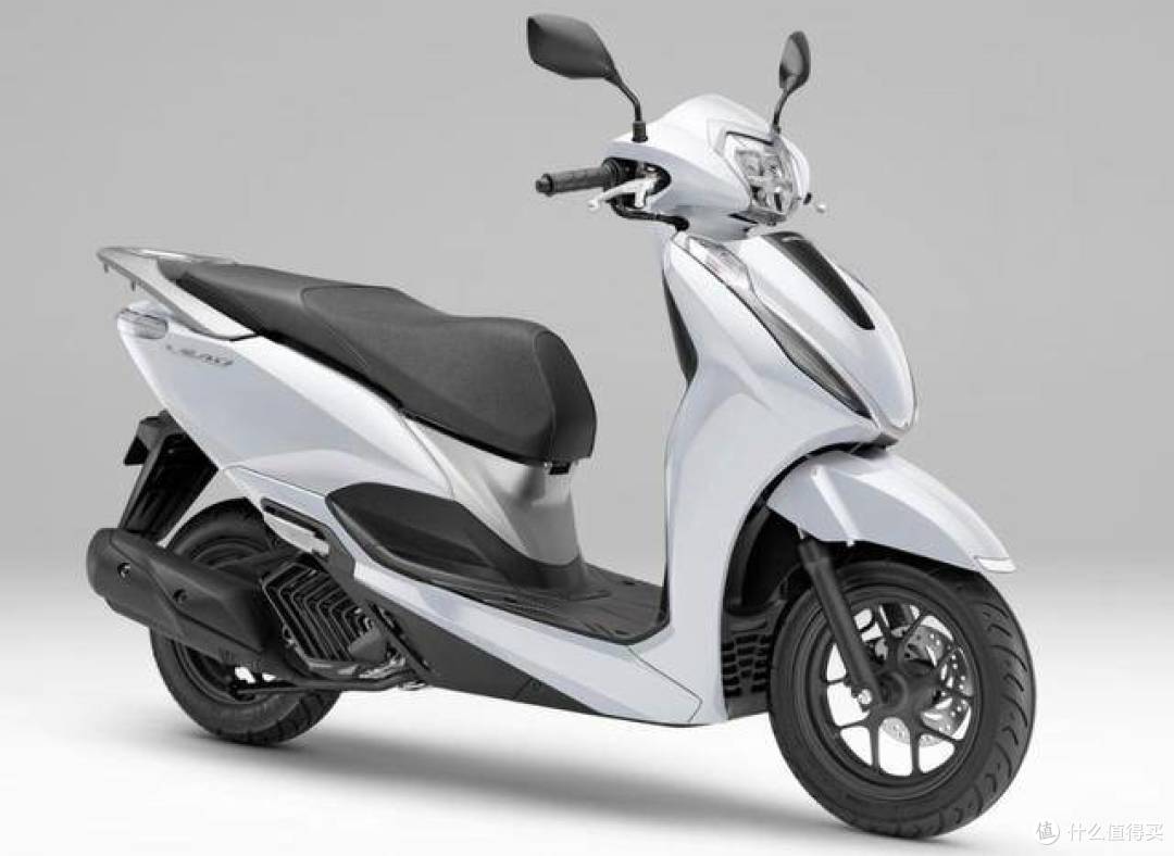 Honda 2025款Lead 125摩托车