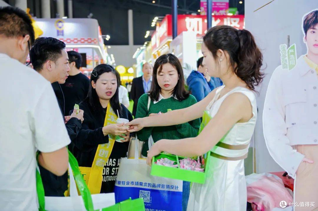 解码溜溜梅的“酸”动力引擎：小青梅驶向百亿新蓝海