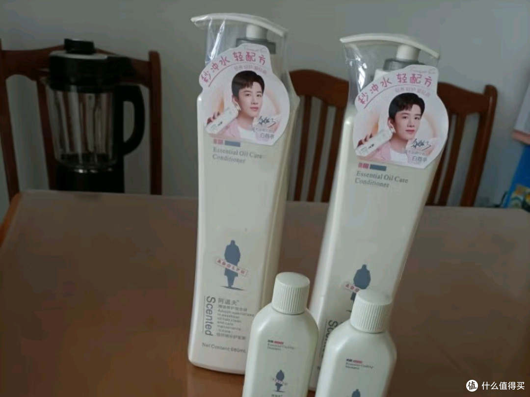 阿道夫护发素:精油修护,焕发烫染秀发新活力