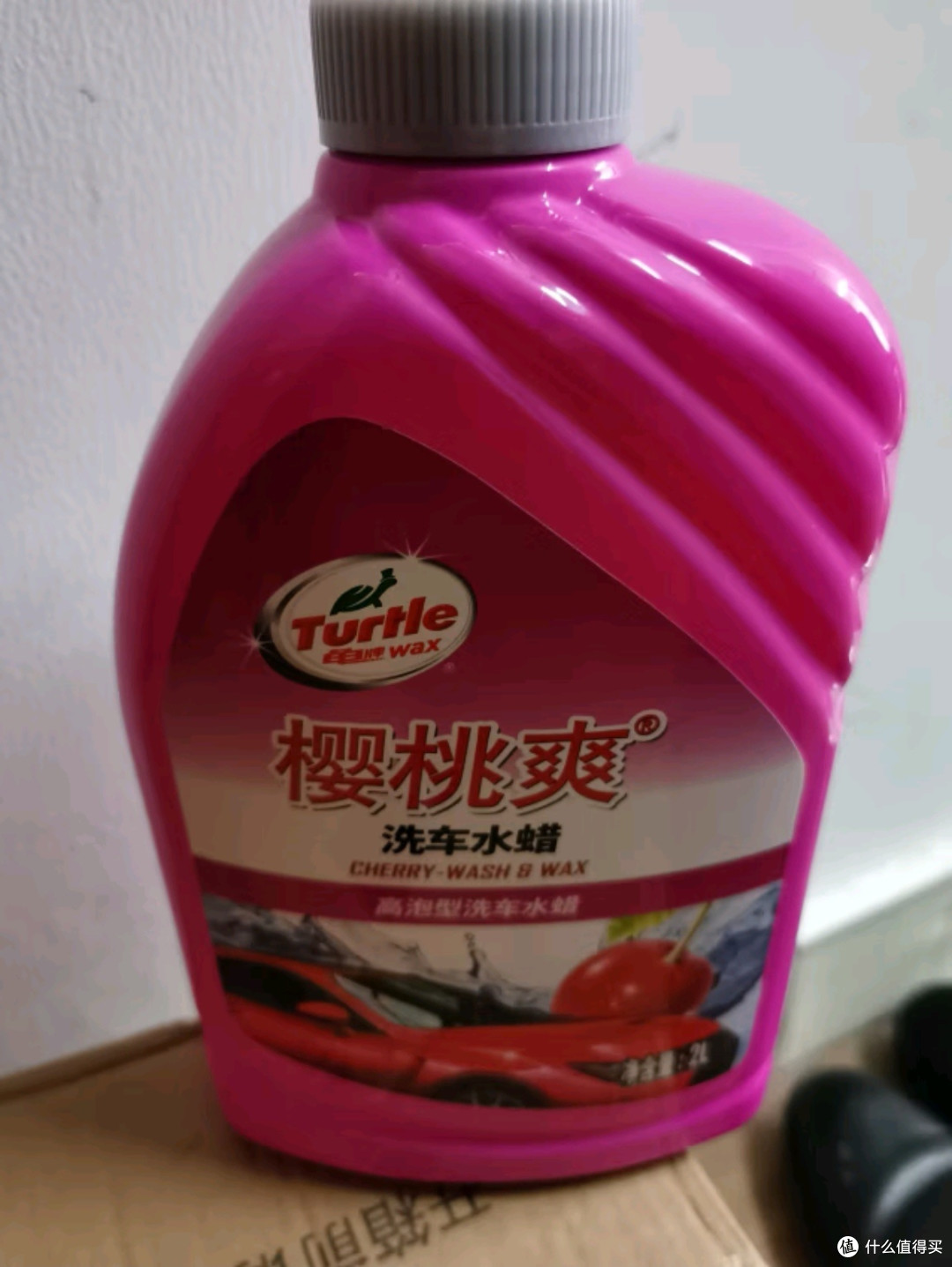 龟牌樱桃爽2L洗车液水蜡：深层清洁，光泽再现，尽享爱车如新体验