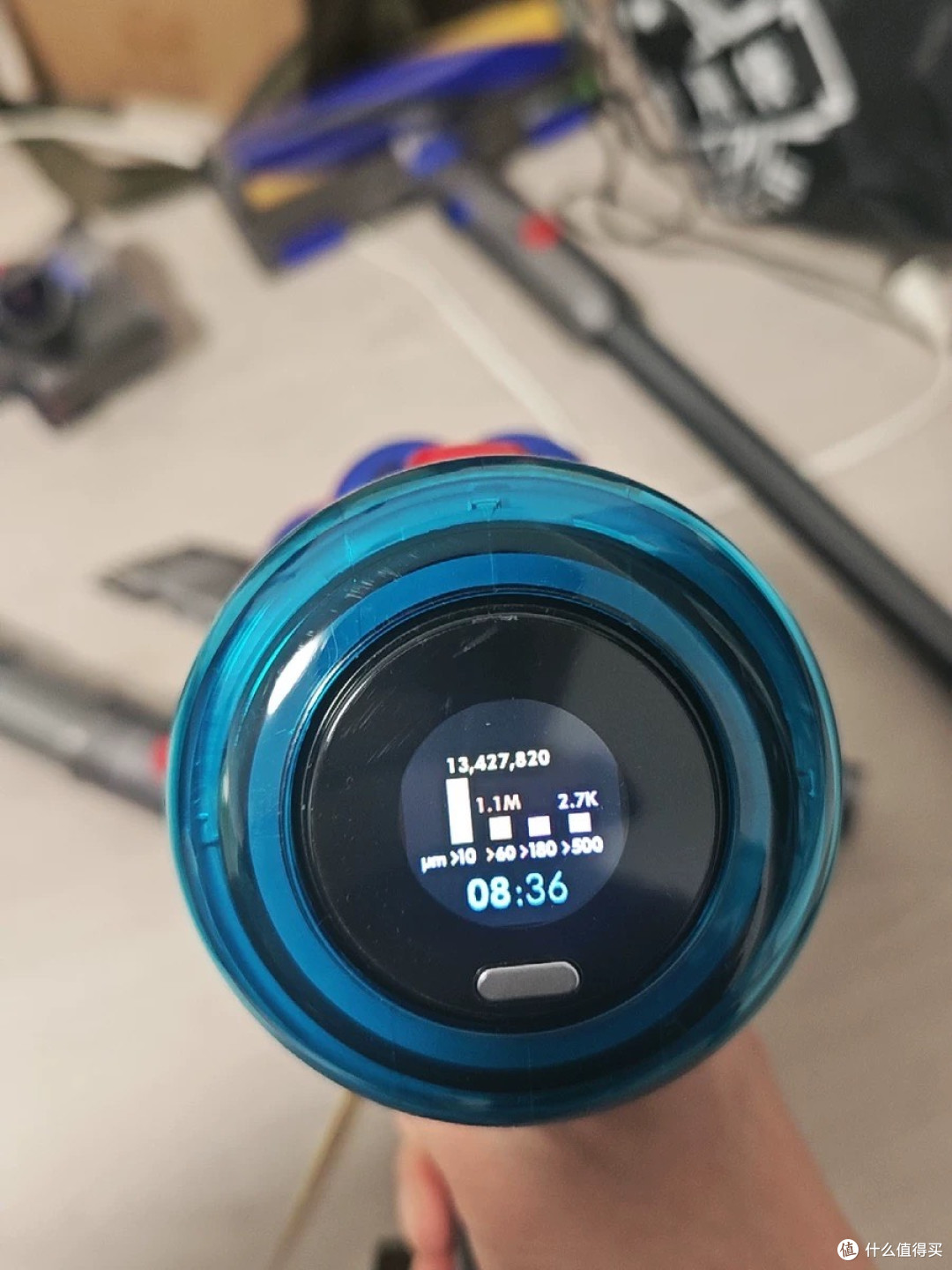 戴森V12吸尘器，除螨显尘，家居清洁神器！