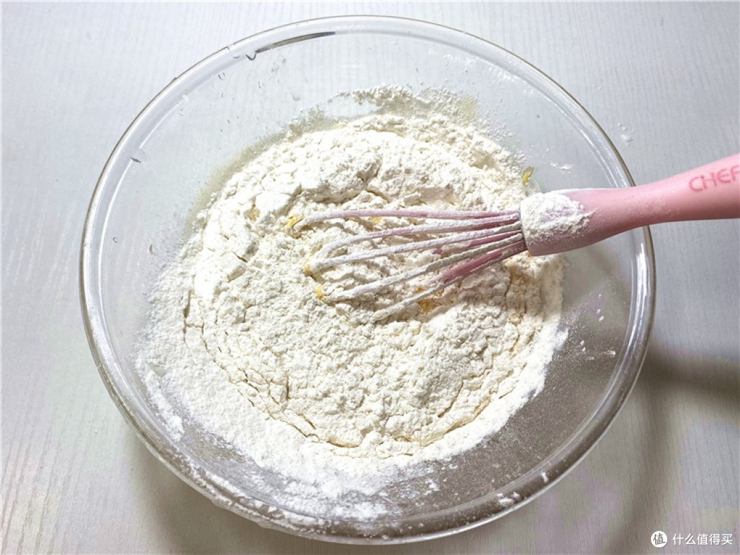 谁说做蛋糕一定要用烤箱?教你在家用平底锅做,2分钟就学会!