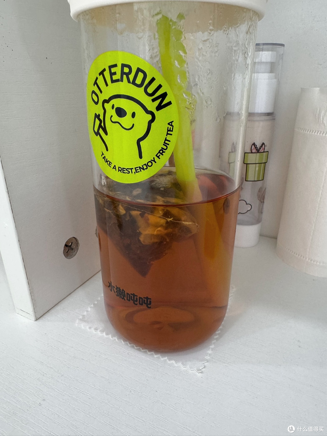 蜜雪冰城青提茉莉茶:一口清甜,满室芬芳