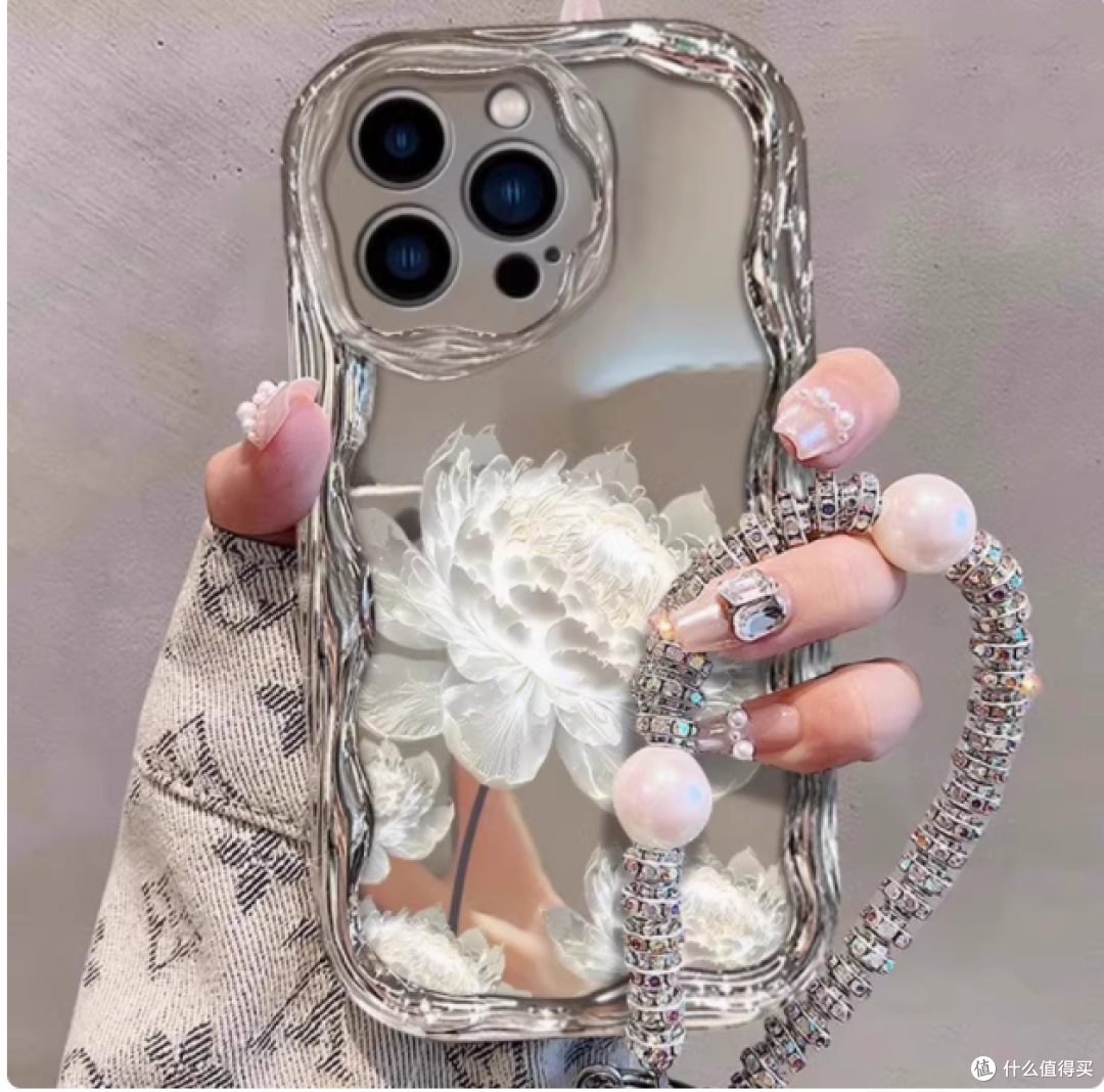 苹果手机壳新女款姓氏定制：玫瑰花丛中的时尚守护