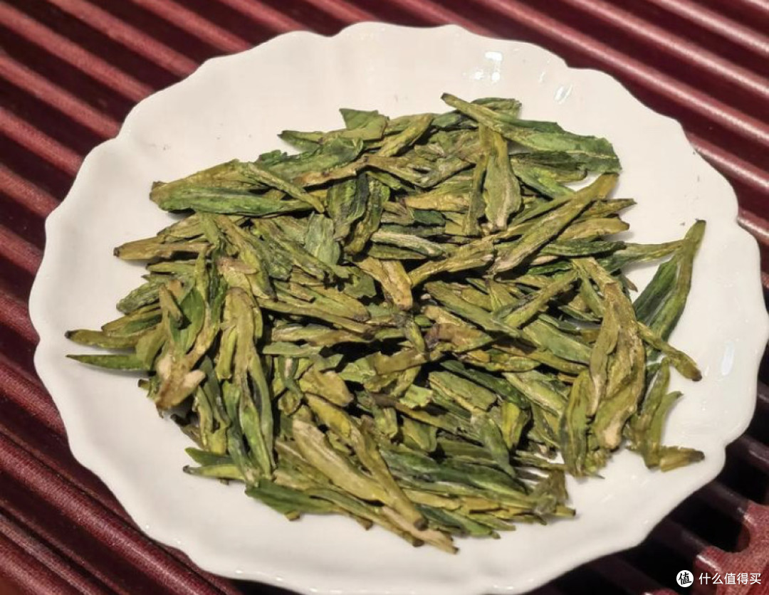 西湖龙井:一片茶叶里的东方美学