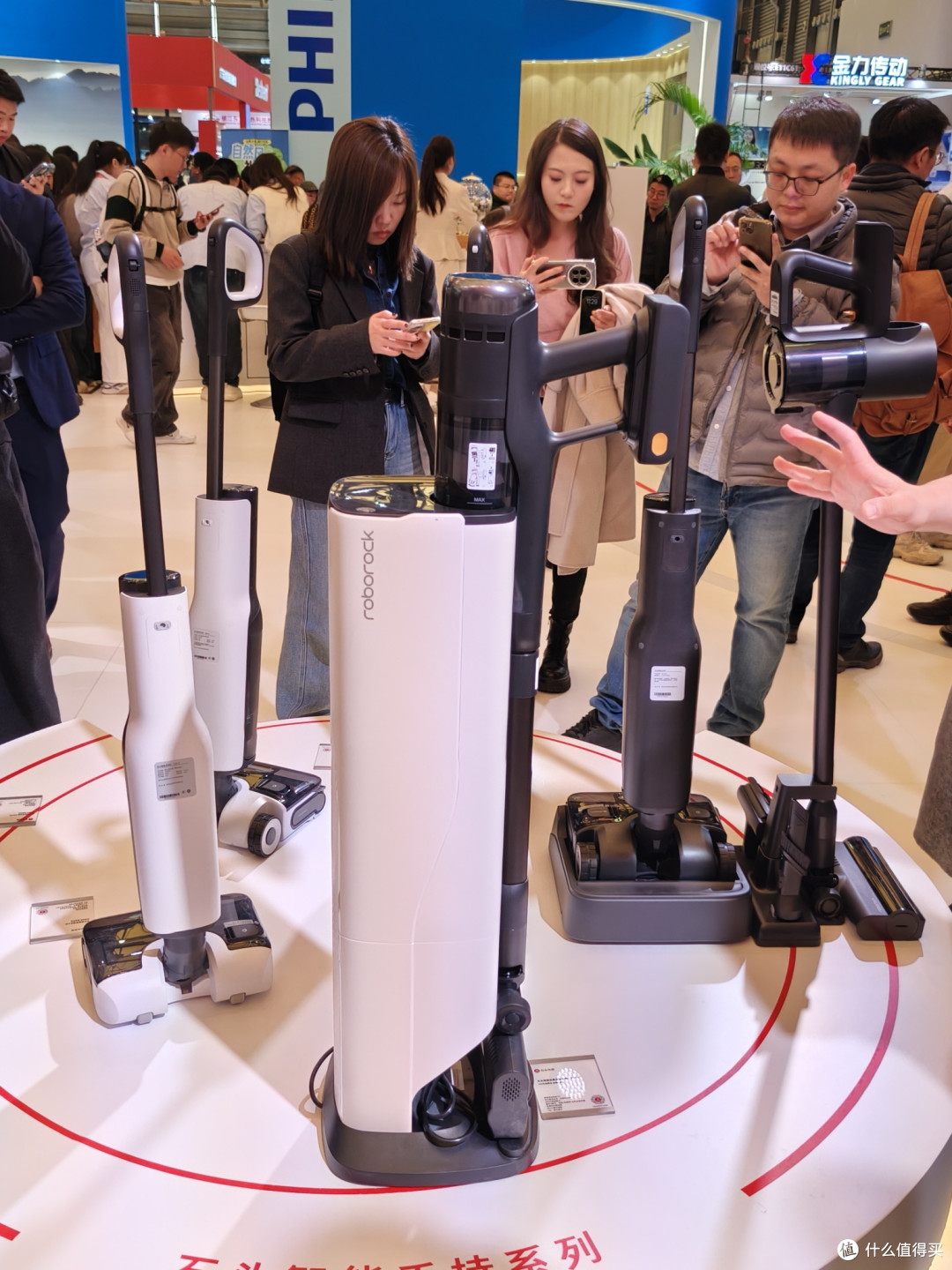 【AWE2025观展团】清洗家电一站式搞定 - 石头科技探展实录