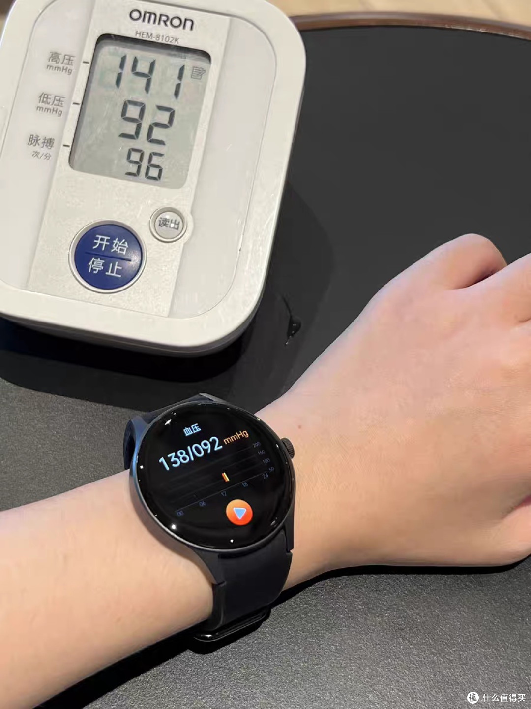 高精度血糖血压风险评估蓝牙通话智能手表测血氧心率运