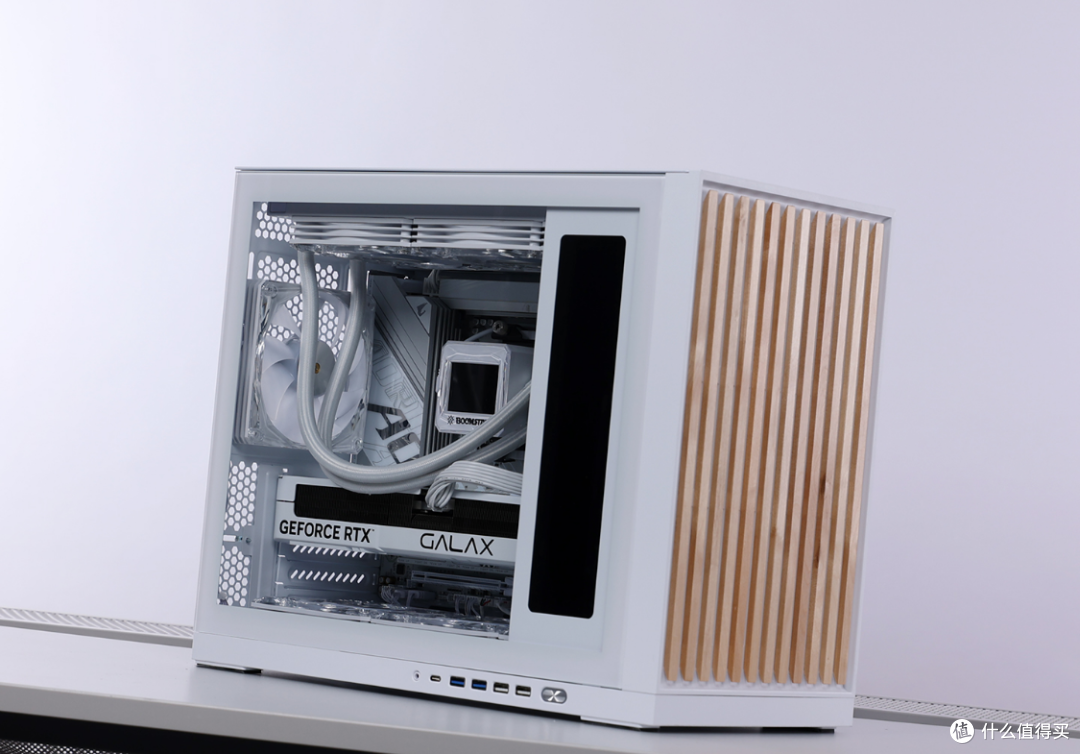 高配但小体积,11.3寸副屏!闪鳞G600搭配98X3D+5070Ti装机分享