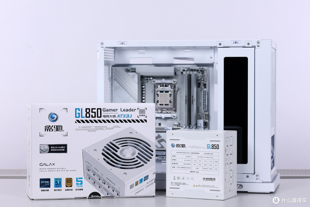 高配但小体积,11.3寸副屏!闪鳞G600搭配98X3D+5070Ti装机分享