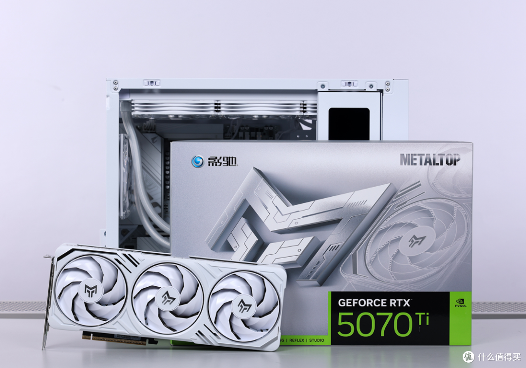 高配但小体积,11.3寸副屏!闪鳞G600搭配98X3D+5070Ti装机分享