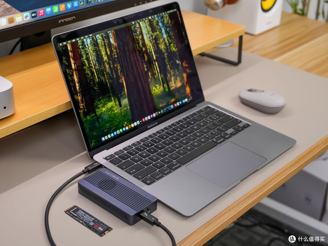 完美扩容MacBook Air!真正成为创作者工具:阿卡西斯雷电硬盘盒
