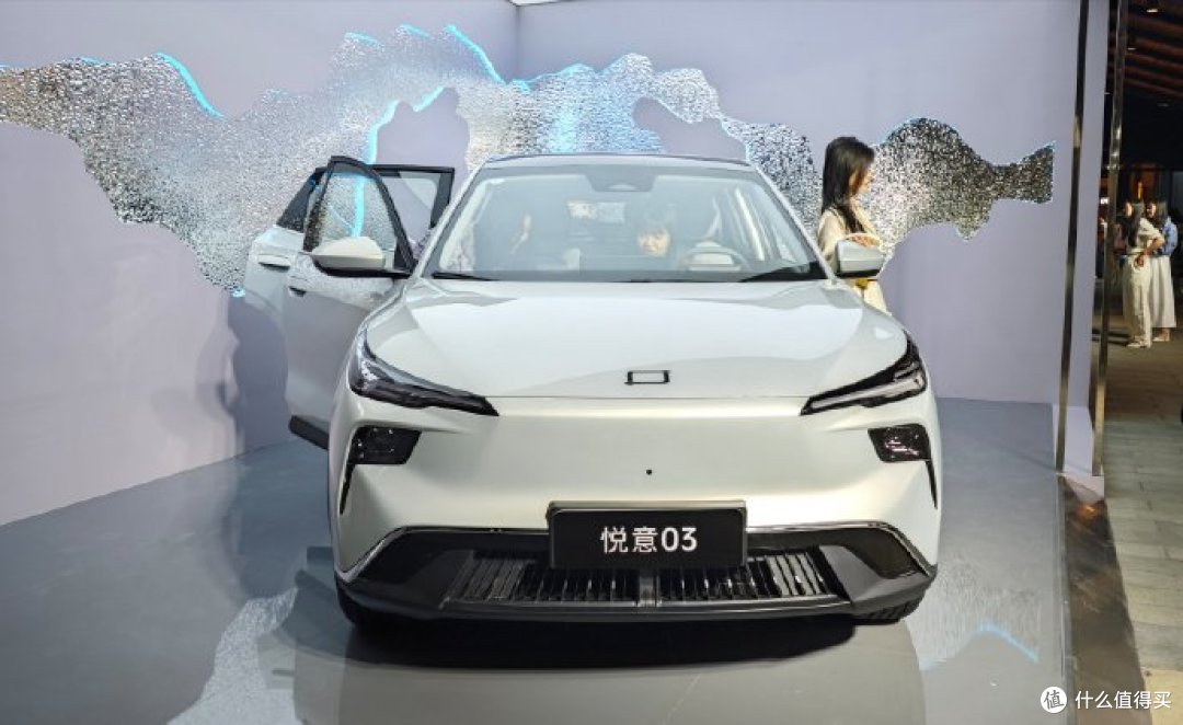 比亚迪元PLUS压力来了？限时8.79万起！悦意03续航565km+AI座舱