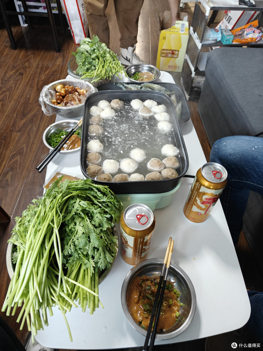 天气变冷了和朋友吃火锅小聚