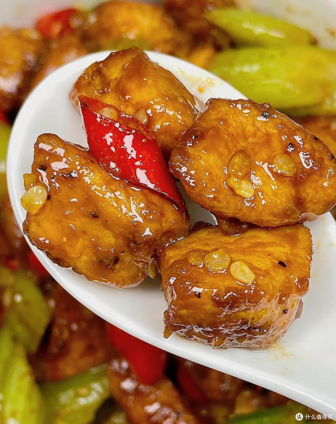 春季饮食秘籍：西芹鸡丁，这样炒才健康！