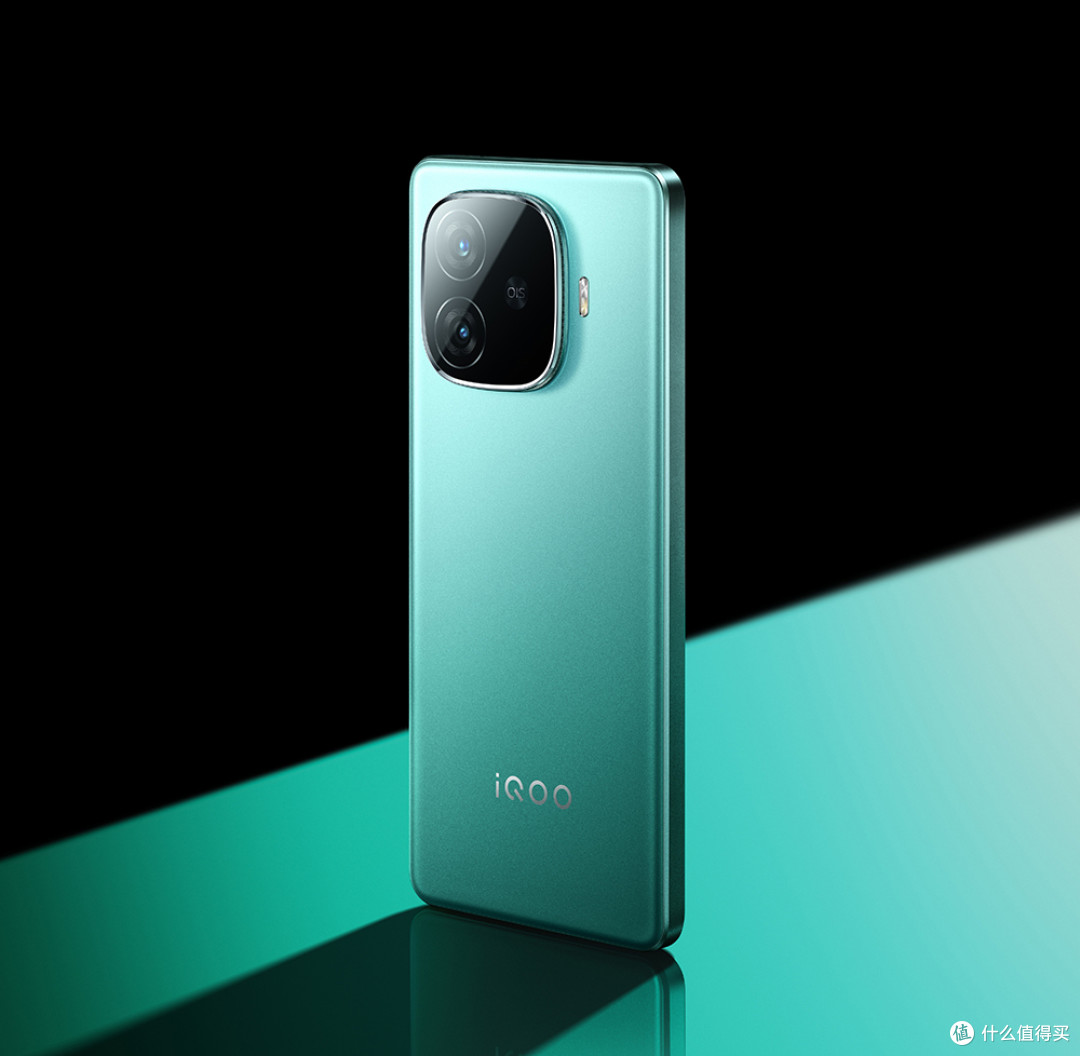 7600mAh+1799元,vivo刚公布的新机,是红米Turbo4最大对手