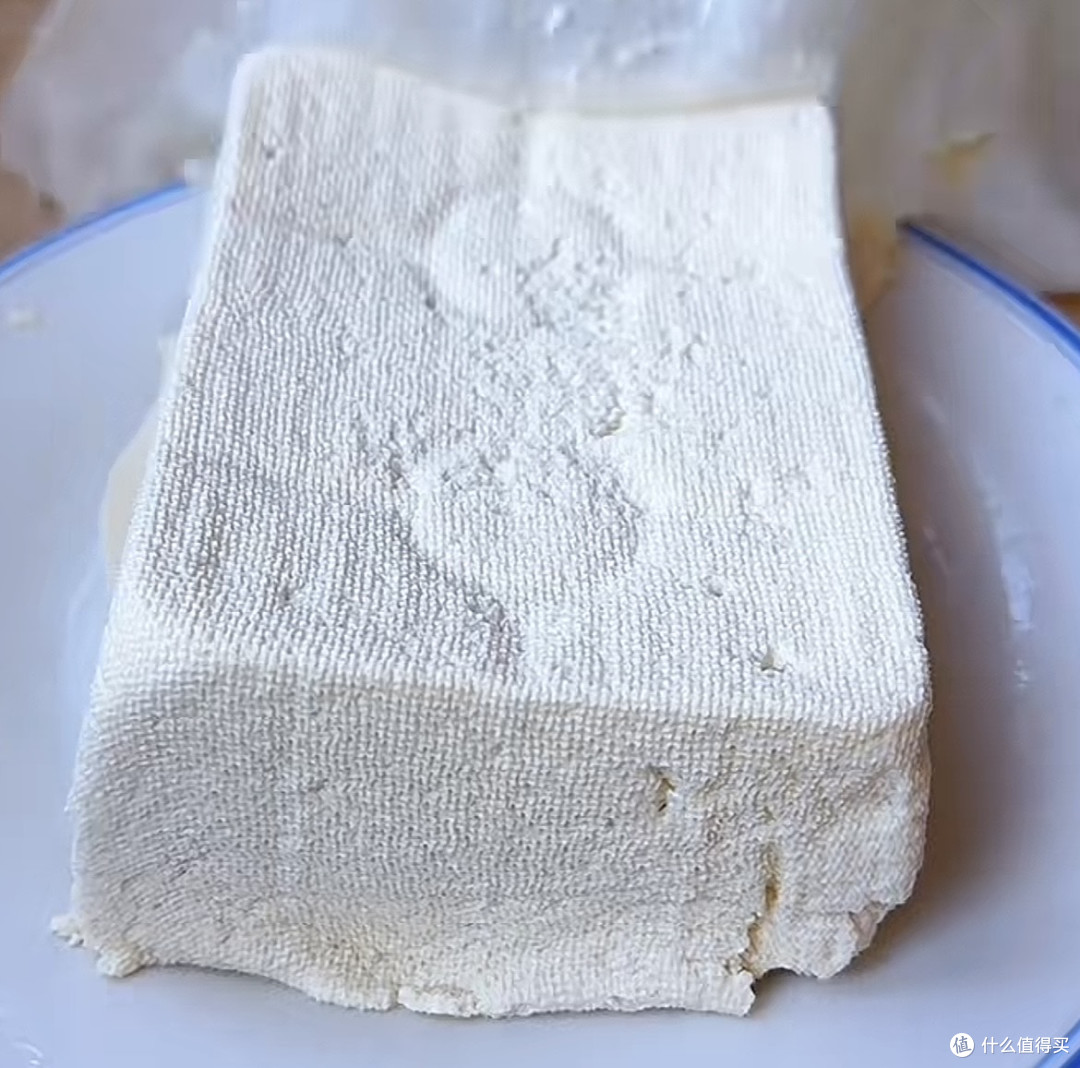 春日凝脂润春味：豆腐的素雅风华