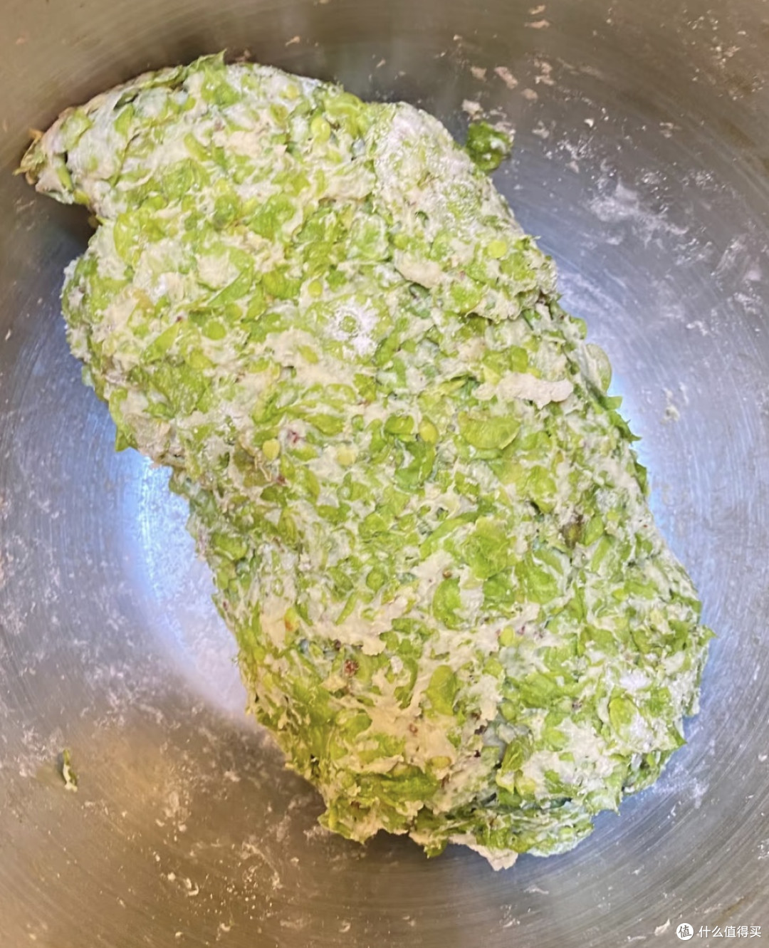 春日食鲜记：荠菜馄饨与榆钱窝窝头的自然馈赠