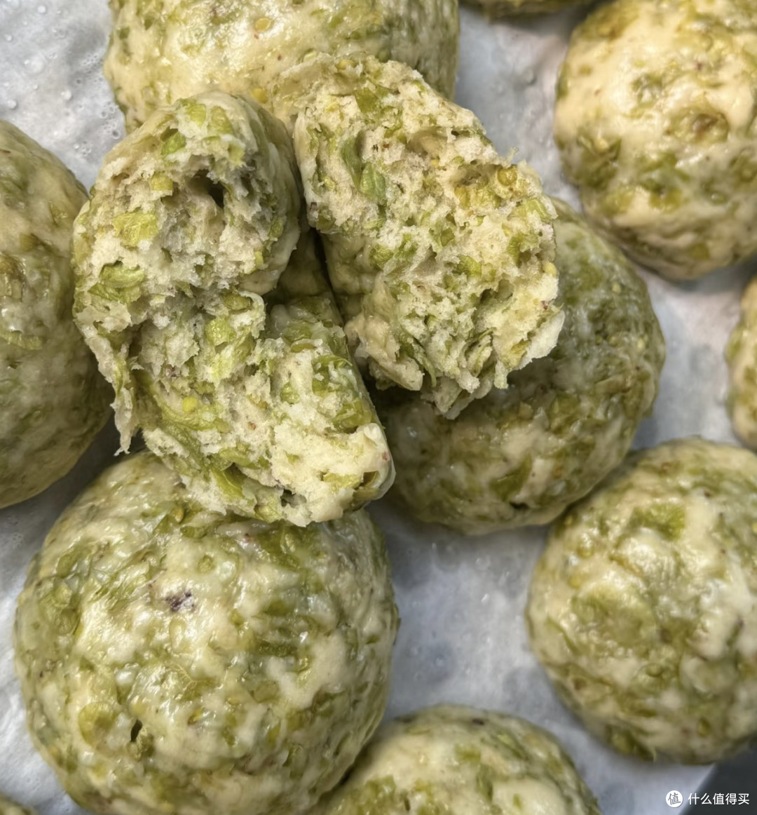 春日食鲜记：荠菜馄饨与榆钱窝窝头的自然馈赠