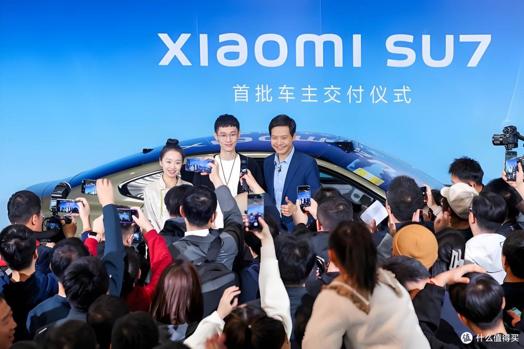 小米SU7发布一周年回顾：从质疑到真香，雷军的造车梦成了吗？