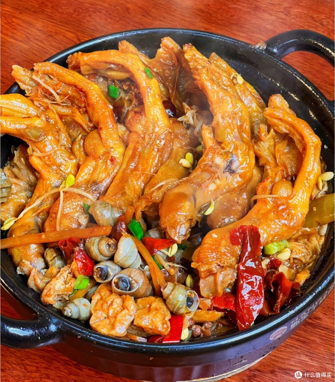 嗦螺啃脚,解锁春季宅家追剧“新食尚”