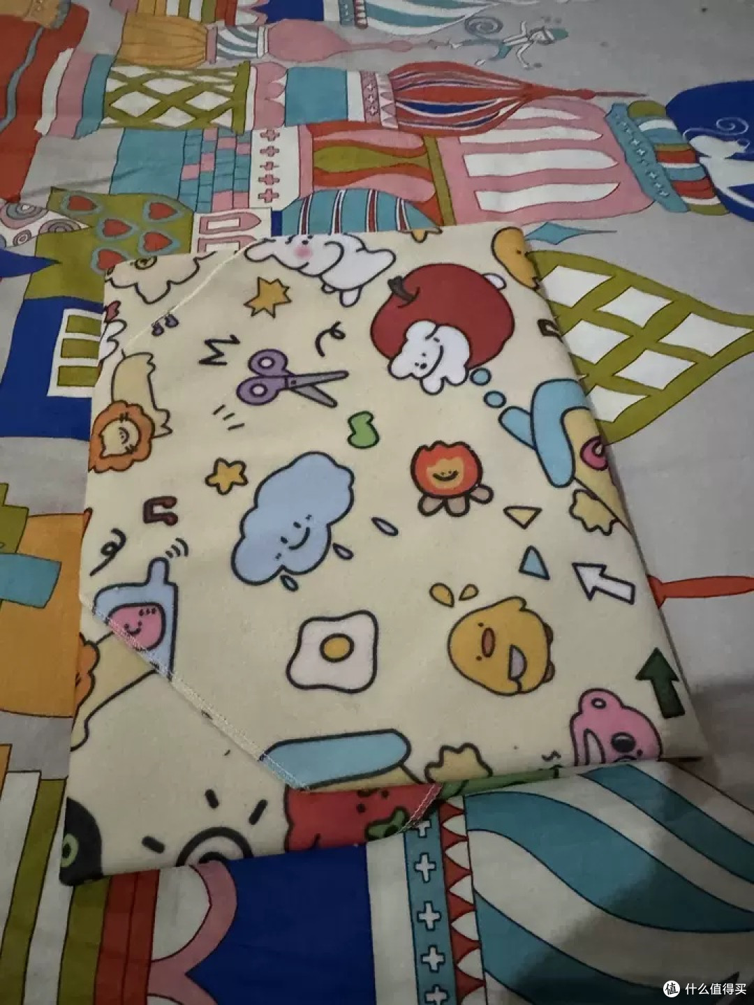 百贴布化妆包：收纳界的“百变小能手”