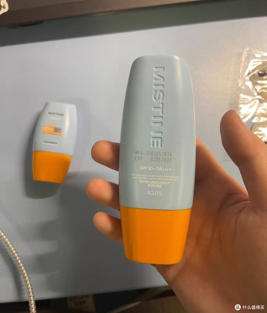 蜜丝婷小黄帽防晒霜测评：面部水感养肤，SPF50+全面防护！