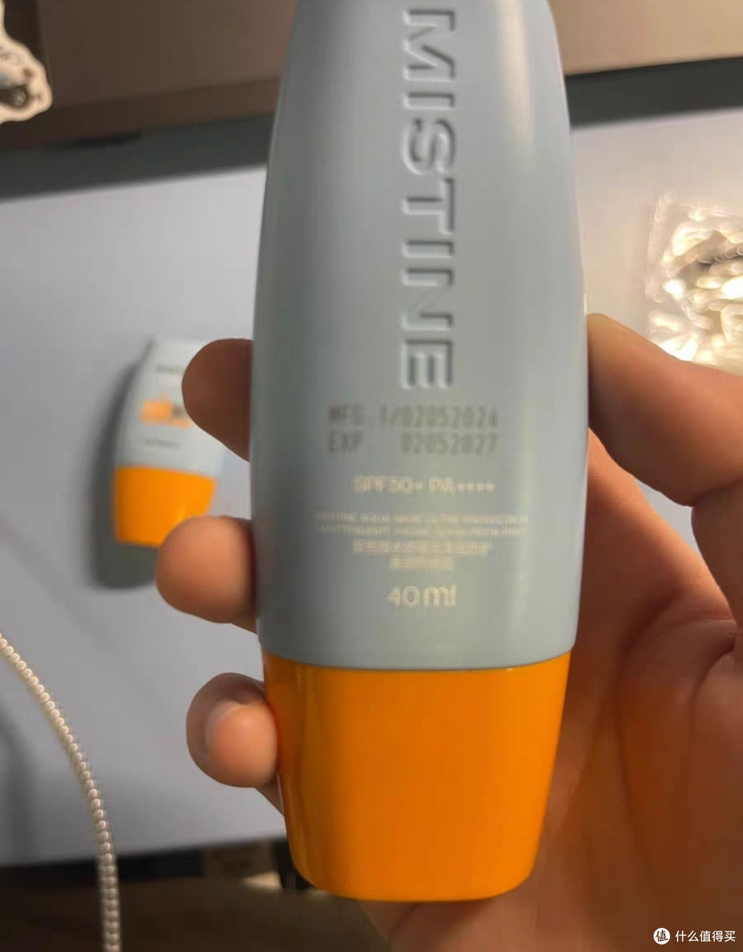 蜜丝婷小黄帽防晒霜测评：面部水感养肤，SPF50+全面防护！