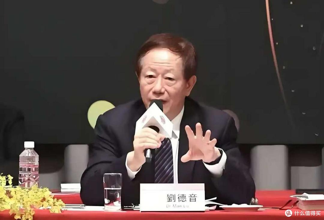 芯片企业业绩承压,押注“管理层换血”谋破局